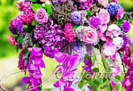 Floristica de nuntă - Înregistrare, masa de toaleta cu flori și o sală (floristica) Floristica de nuntă - Înregistrare, masă de toaletă și culori în cameră