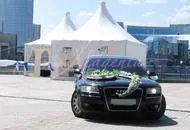 Floristica de nuntă - Înregistrare, masa de toaleta cu flori și o cameră (flori) Floristica de nuntă - Înregistrare, masă de toaletă și culori în cameră