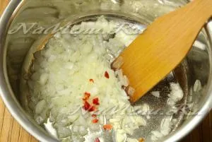 Supa cu reteta de orez și roșii (chili usturoi) Supa cu reteta de orez și roșii
