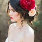 coafura nunta cu flori proaspete - exemple foto și video