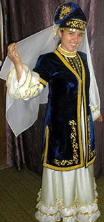 costum de nunta Tătară