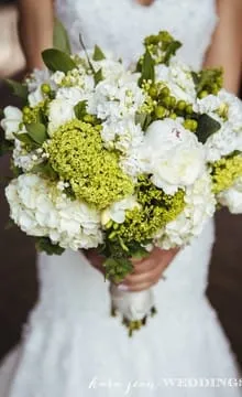 Buchet de crini din fotografie vale și opțiuni de aranjamente florale (opțiuni) Buchet de crini din fotografie vale și opțiuni de aranjamente florale