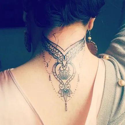 Tatuaje pentru fete pe gat 100 dintre cele mai bune idei din fotografie