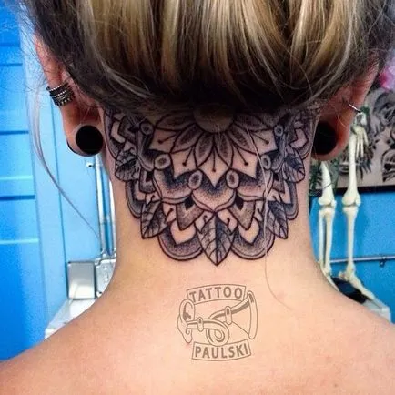 Tatuaje pentru fete pe gat 100 dintre cele mai bune idei din fotografie