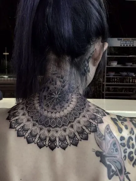 Tatuaje pentru fete pe gat 100 dintre cele mai bune idei din fotografie