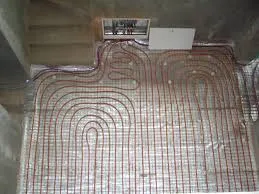 Tehnologia de stabilire a costurilor calde de podea de apă și de instalare