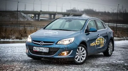 Test drive sedan 2012 astra opel (noul sedan Opel Astra 2013)