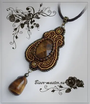 Aflați beadwork pe exemplul unui pandantiv de aur crin