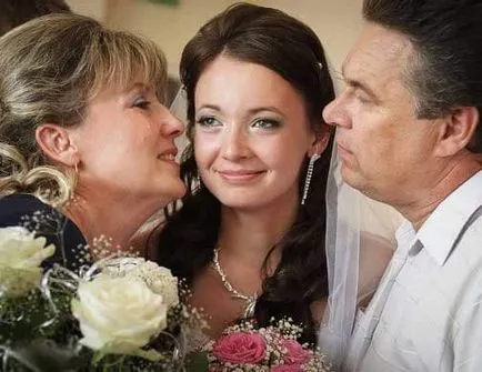 Tradiții care dau flori la nunta mireasa (nunta) Tradiții care dau flori la nunta mireasa