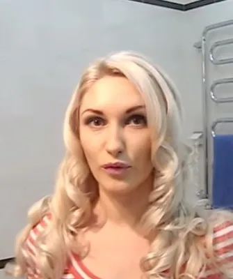 căpușă, Styling (curling) fotografie val pe verticală și orizontală a părului, modul de a face spirala