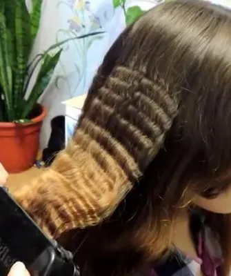 căpușă, Styling (curling) fotografie val pe verticală și orizontală a părului, modul de a face spirala