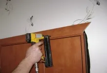 Instalarea ușilor cu mâinile lor de instalare de interior și instrucțiuni pas cu pas, fotografii, și modul în (usi) Instalarea ușilor cu mâinile lor de instalare de interior și instrucțiuni pas cu pas, fotografiile și modul în care