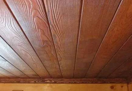 Izolarea termică a plafonului într-un circuit de casa din lemn, și cum să o mai bună izolație spuma (izolație din diagrama de flux a unei case de lemn este corect) Izolarea termică a plafonului într-un circuit de casa din lemn, și cum să o mai bună izolare spuma