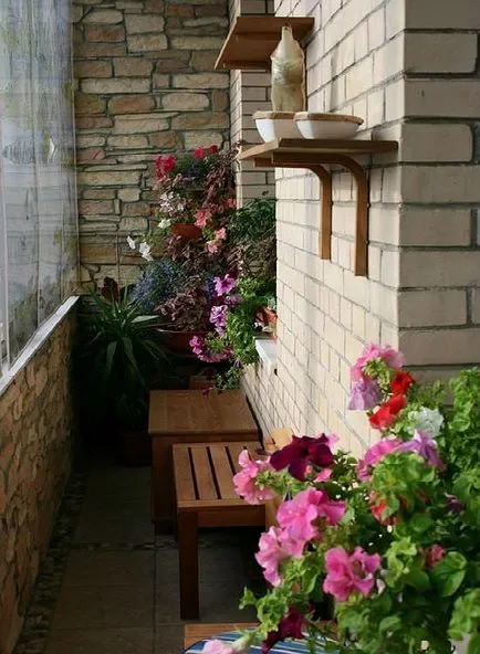 Alegerea balcon de design, exemple de fotografii de culori finisajele interioare balcoane frumoase, și