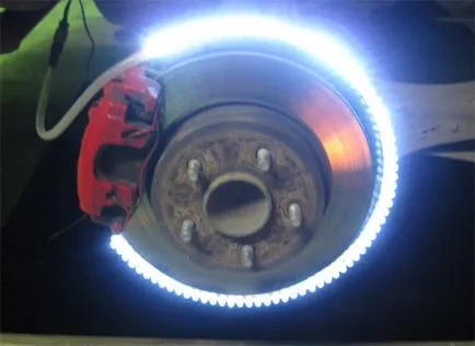 Toate luminile roților și drive-urile auto