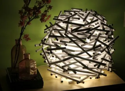 Abajur pentru o lampă cu mâinile (lampa umbra lui) Abajur pentru o lampă cu mâinile