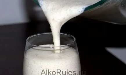 rețete Banana milkshake