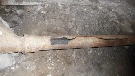 Ce se poate face în cazul în care apa din subsolul unei instrucțiuni video de instalare, cu mâinile lor, în special de foraj