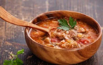 Chikhirtma retete de pui Georgian