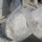 Care este utilizarea de var nestins în țară, în horticultură ca formula contraincendiar fărâmițate (cerere) Care este utilizarea de var nestins în țară, în horticultură ca formulă stingeți, sol,
