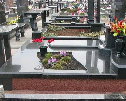 Gradina de flori pe mormânt - de la RUR