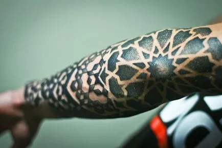 Dotvork tatuaj (schite)