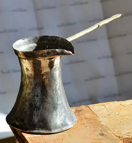 Oale și un turc - diferențele, Turk pentru cafea (cafea) Oale și un turc - diferentele, Turk pentru cafea