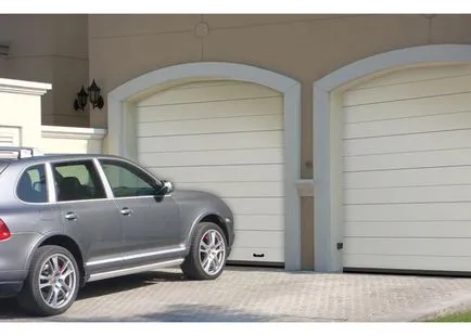 lift gate garaj cu felul lor mâini, în special de lucru și instalarea (ei) lift gate Garaj cu speciile mâini și caracteristici ale instalației