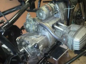 Ca o motocicleta - ural - pune un RGV carb stil de viață (ural) Ca o motocicleta - ural - pune un carb stil de viață RGV