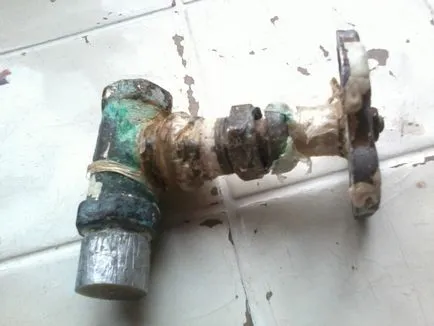 Cum să deșurubați robinet ruginit