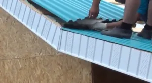Cum să acopere acoperișul cu instalarea mâinile sale pardoseli instrucțiuni, clipuri video și fotografii (acoperiș) Cum să acopere acoperișul cu instalarea mâinile sale pardoseli instrucțiuni, clipuri video și fotografii