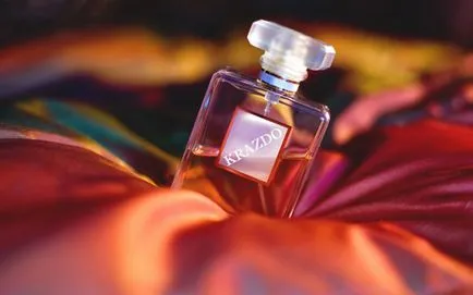 Cum se folosește parfum (parfum)