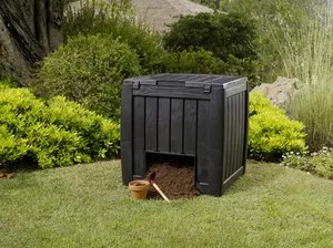 Cum să pregătească o groapă de compost cu normele sale de amenajare mâini, selectarea opțiunilor gropi de gunoi