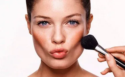 Cum de a face pometi facial exercițiu, machiaj, păr și masaj