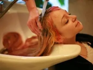 Cum de a elimina parul tentă roșie - a scăpa de culoare nedorite