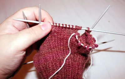 Cum să tricot cu un deget degetul mare pană (mare) Cum să tricot cu un deget degetul mare pană