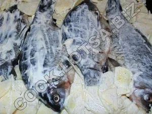 Carp cu cartofi la cuptor - delicios fotografii acasă pas reteta (cuptor) Carp cu cartofi la cuptor - delicios acasă-pas fotografii reteta