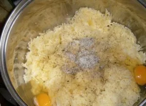 cartofi gustoase clatite reteta pas cu pas (Rețetă pentru clătite) De cartofi clatite pas reteta delicioasa cu pas