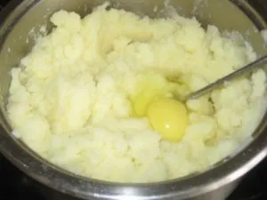 cartofi gustoase clatite reteta pas cu pas (reteta) De cartofi clatite pas reteta delicioasa cu pas