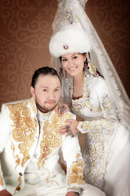 Kazahă obiceiurile și tradițiile kazahii de nunta (Kazakh) obiceiuri de nunta kazah și tradițiile kazahii