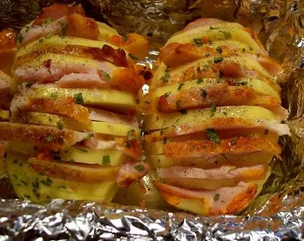 Cartofi cu bacon la cuptor