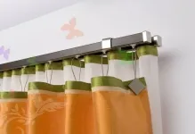 Fixarea pentru perdele care atârnă pe modul în care să stea o imagine frumoasă în obicei, pe ceea ce, metoda de montare,