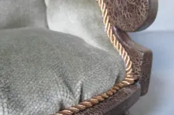 Craquelure pe mobilier, cu mâinile lor într-o etapă și în două etape (mobilier) Craquelure pe mobilier, cu mâinile-un singur pas și două etape