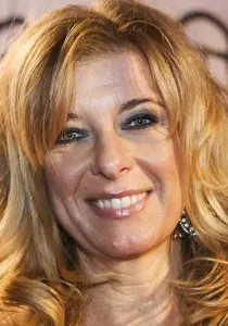 Iubirea - este tot ceea ce ai nevoie (2012) - Uita-te online (den skaldede Frisör) Dragostea - este tot ceea ce ai nevoie (2012) - Uita-te online