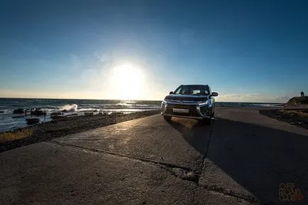 Program educațional - istorie - mitsubishi Outlander 2001-2016