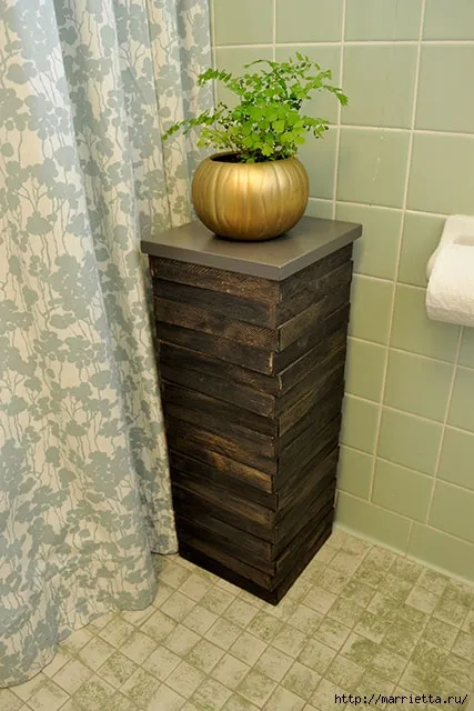 Mobilier de baie cu mâinile lor