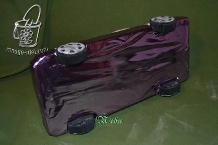 Mașina este o clasă de master, cadouri de bomboane