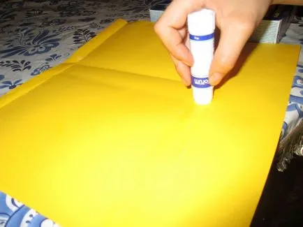 Articolele de fabricație Master class din hârtie și „reguli de drum“ lipsite de valoare de material (secundar) artizanat de fabricație Master class realizate din material de hârtie și junk „regulile de circulație“