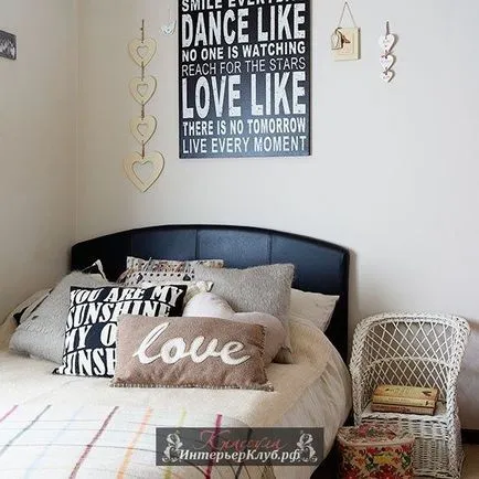 Scrierea pe perete în interiorul idei de decorațiuni interioare