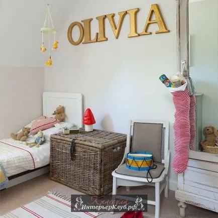 Scrierea pe perete în interiorul idei de decorațiuni interioare